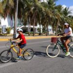 FAMILIAS HACEN SUYO EL “PASEO CANCUNENSE” CADA FIN DE SEMANA