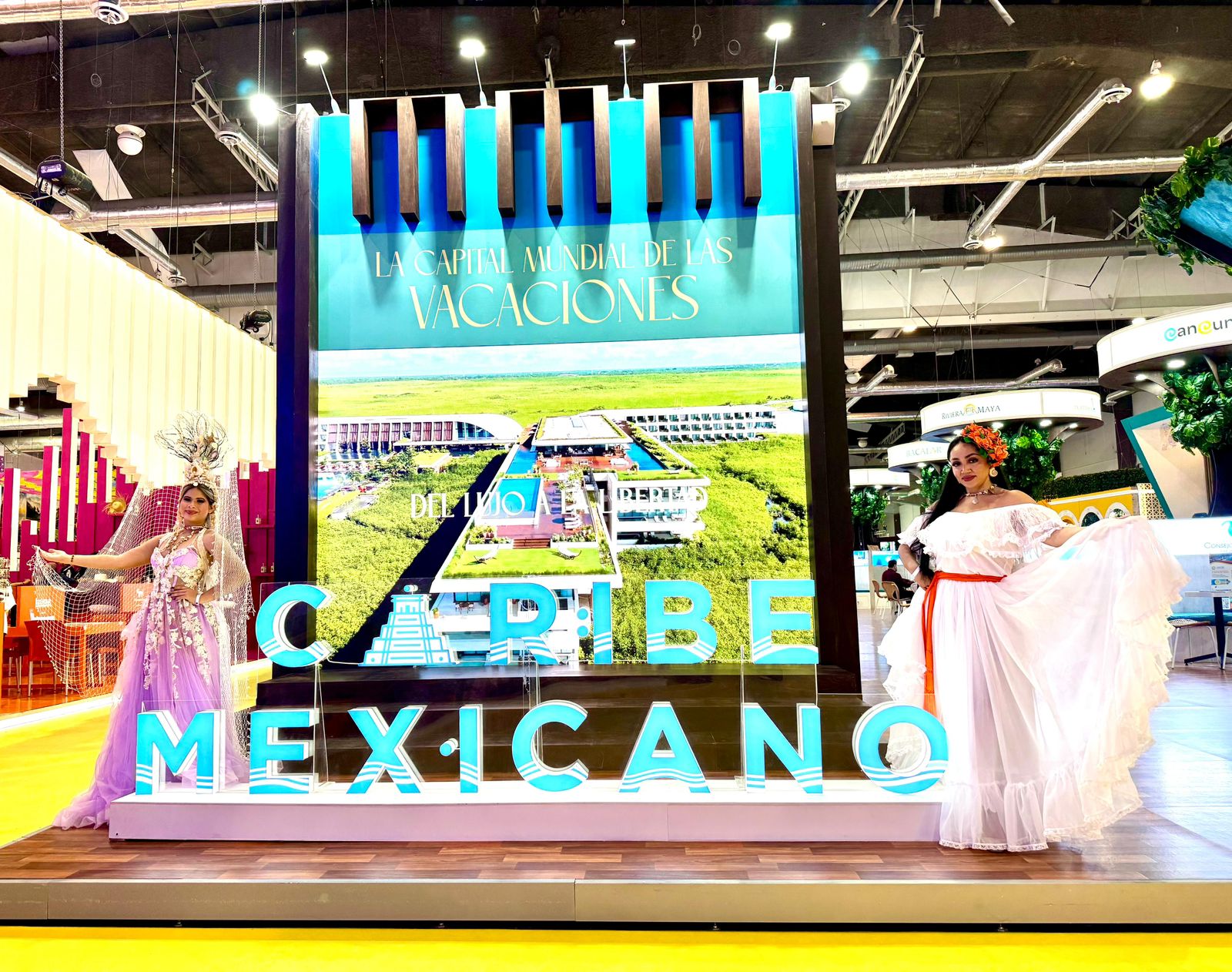 Isla Mujeres fortalece su promoción turística con la campaña Paraíso con Corazón en el Tianguis Turístico de México en Acapulco