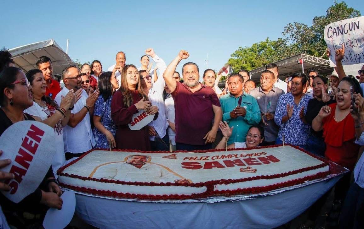 Celebran al Presidente Sanén miles de Cancunenses