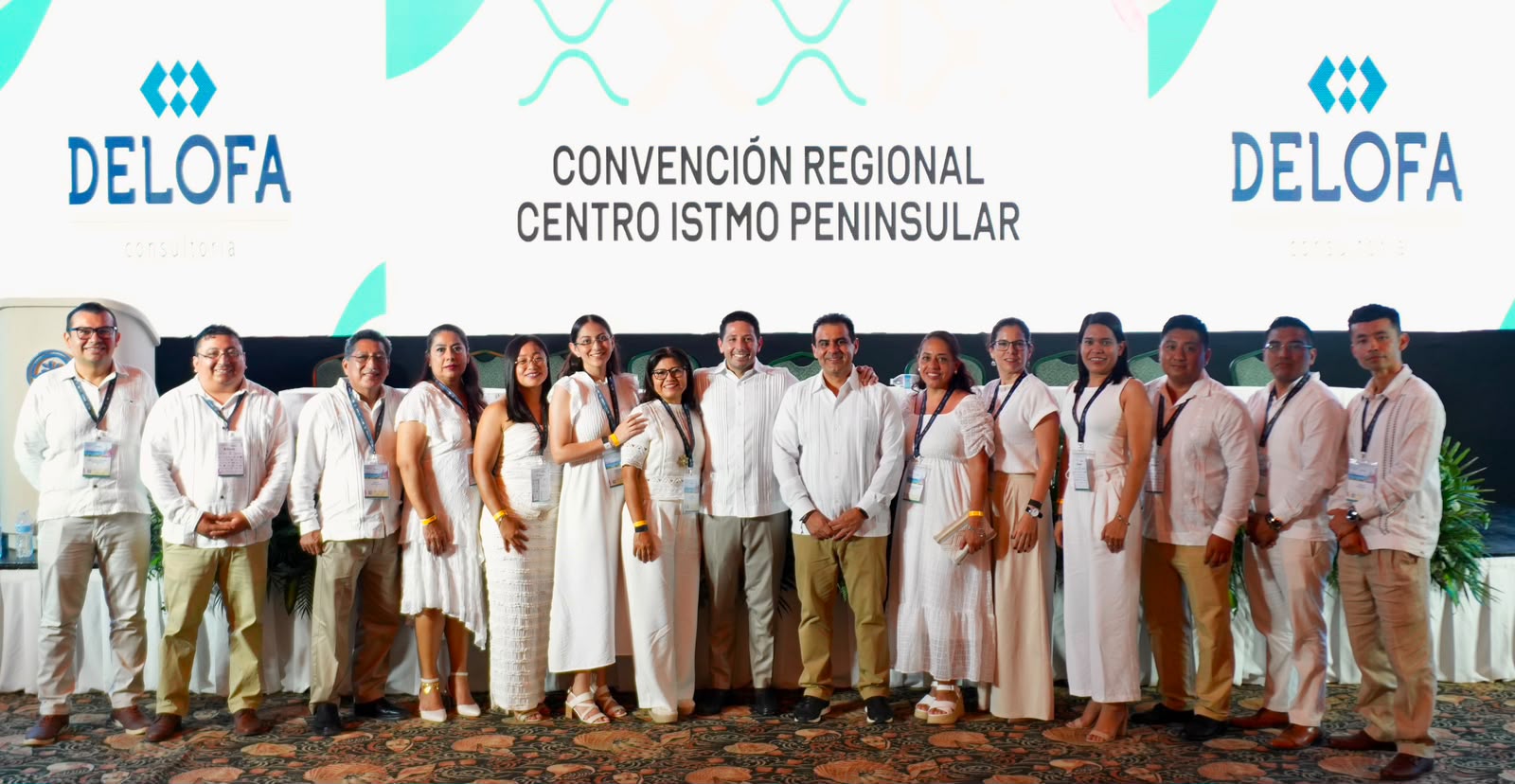 Reconoce Renán Sánchez Tajonar el manejo responsable de las finanzas en Quintana Roo durante la Convención Regional de Contadores Públicos