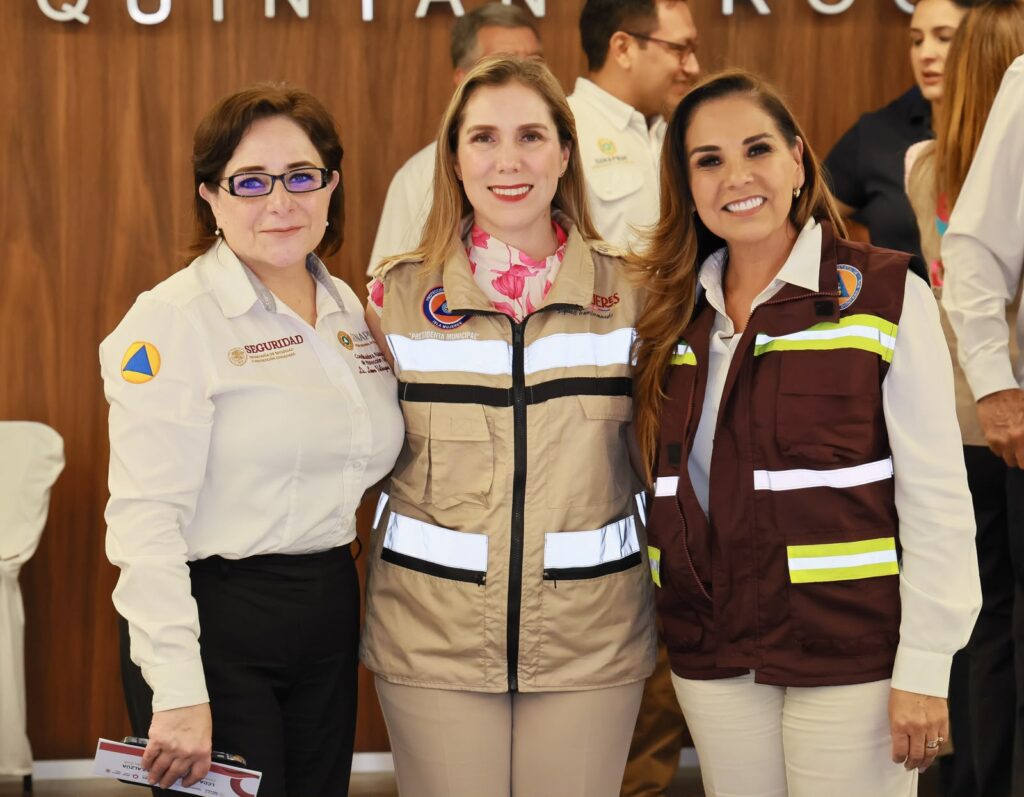 Atenea Gómez Ricalde participa en la instalación del Puesto de Comando para la Temporada de Lluvias y Ciclones Tropicales