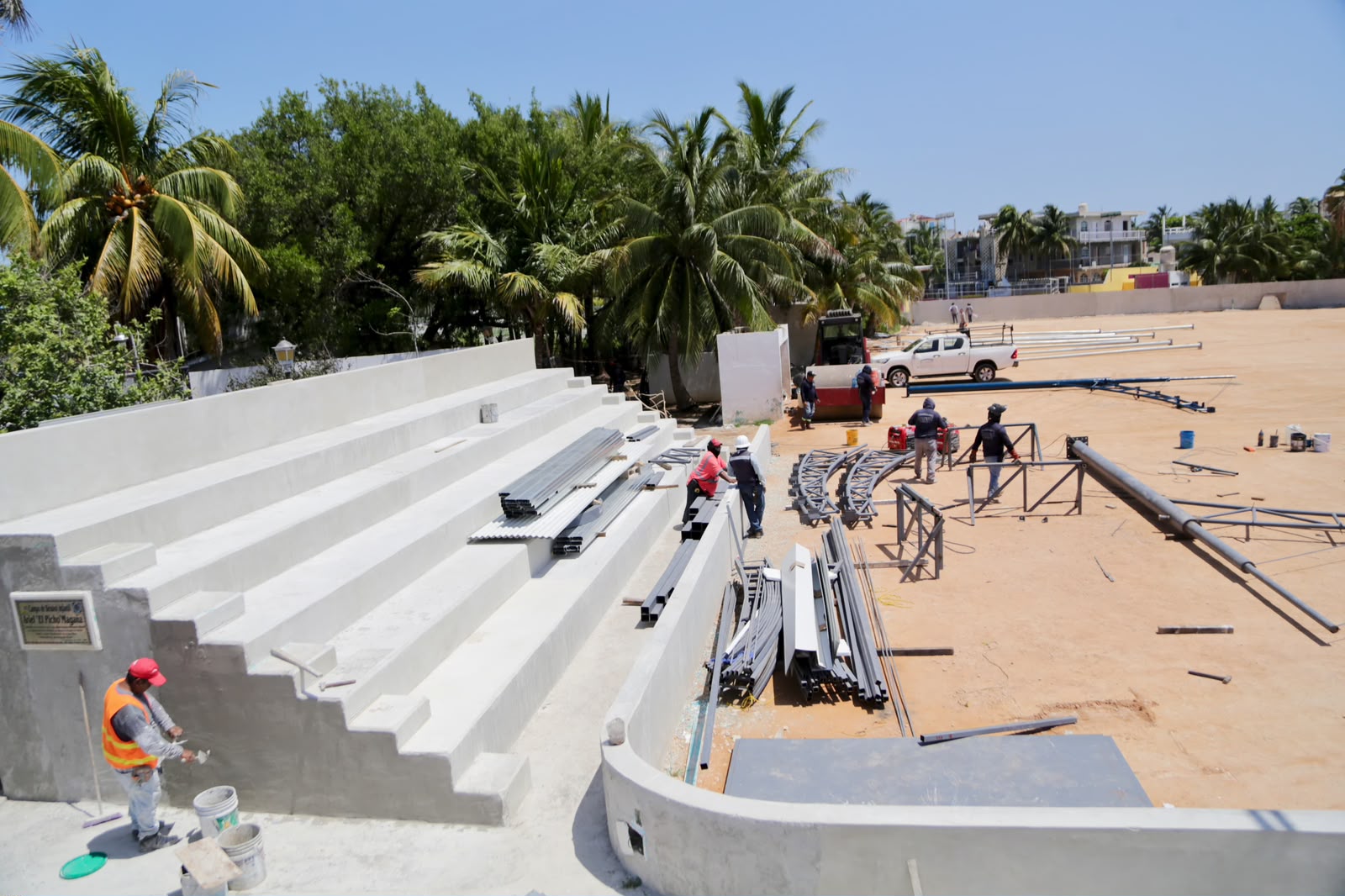 Avanzan los trabajos de remodelación del Campo de Béisbol Infantil “Ariel Picho Magaña”