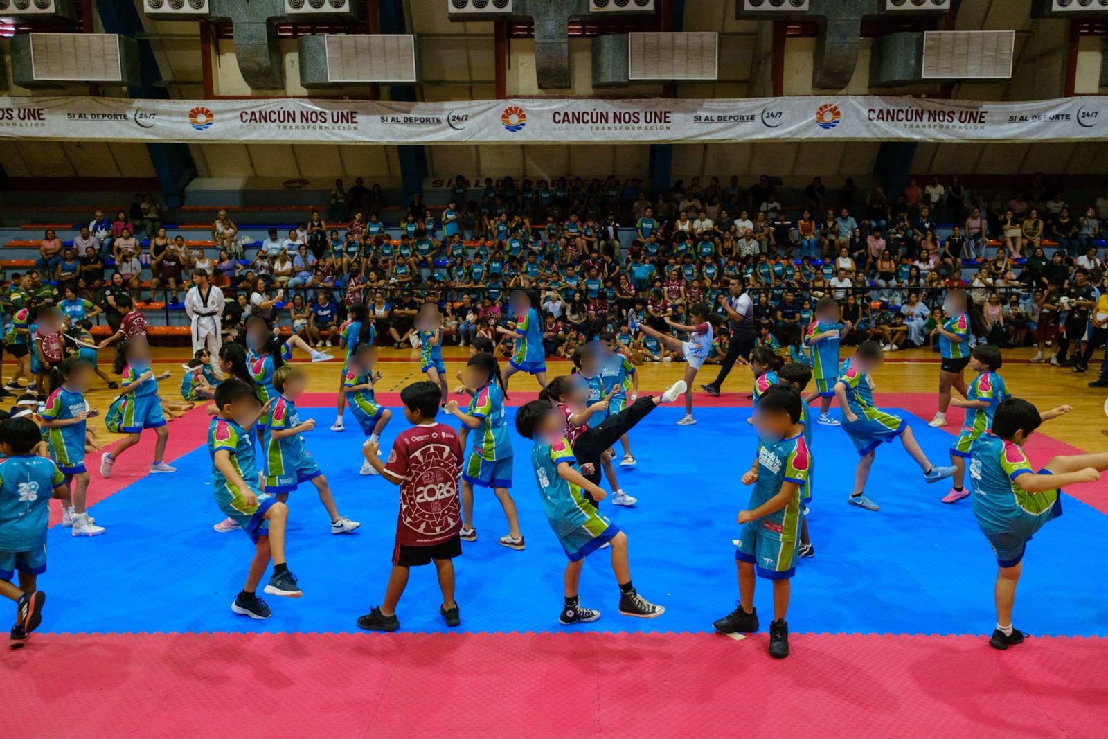 Clausura Mara Lezama Baaxlo’ob Paalalo’ob 2026 con 717 niñas y niños participantes de Cancún y Chetumal*
