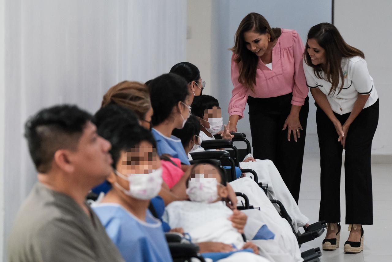 Acerca Mara Lezama servicios de salud especializados en jornada de cirugías de fibrotomía gradual mediante Método Ulzibat