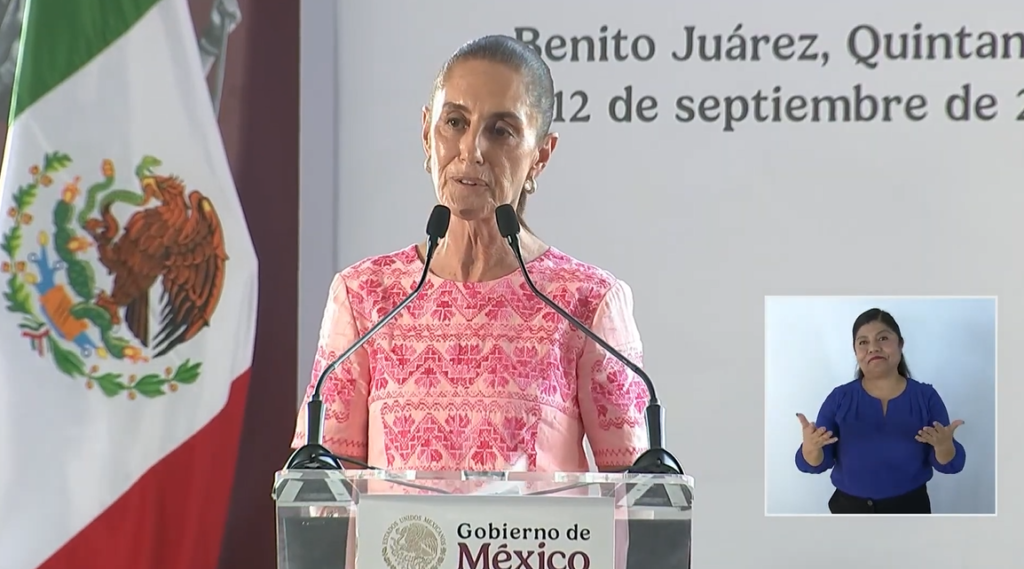 Ante más de 35 mil quintanarroenses reunidos durante la gira “Honestidad y Resultados”, la Presidenta Claudia Sheinbaum cerró su mensaje con una definición sobre la forma de gobernar y la relación con la ciudadanía