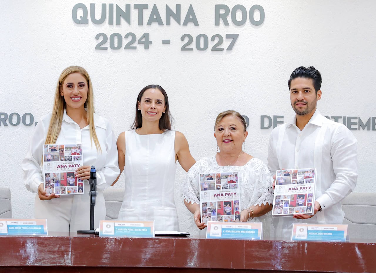ENTREGA ANA PATY PERALTA SEGUNDO INFORME DE GOBIERNO DE BENITO JUÁREZ A CABILDO