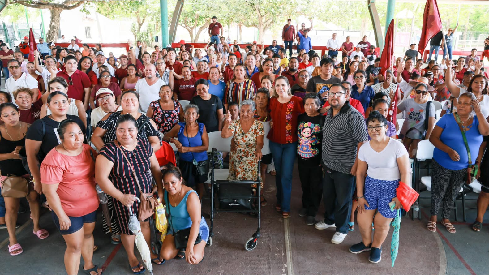 Morenistas fundadores respaldan a Atenea Gómez Ricalde en la Asamblea Informativa de Chetumalito